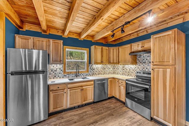 2321 Willow Lane, Sevierville, TN 37862