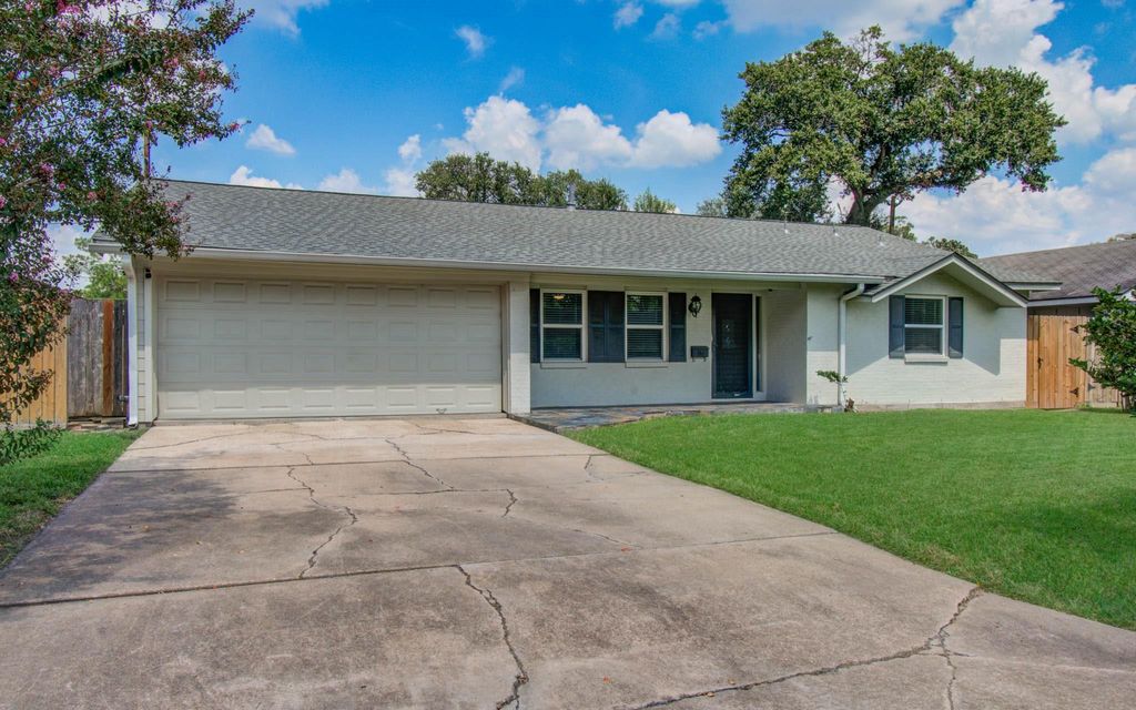9410 Highmeadow Drive, Houston, TX 77063