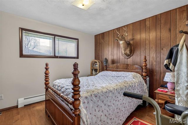 118 S Westwood Drive, Farmington, MO 63640