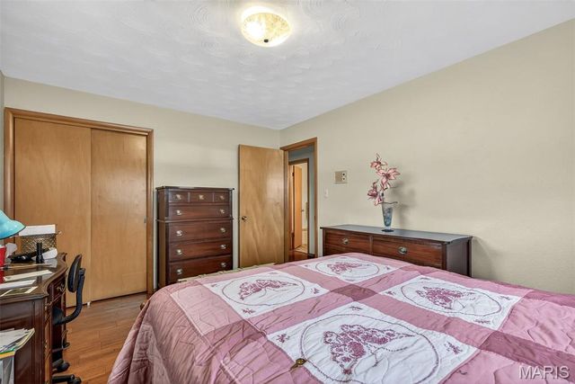 118 S Westwood Drive, Farmington, MO 63640