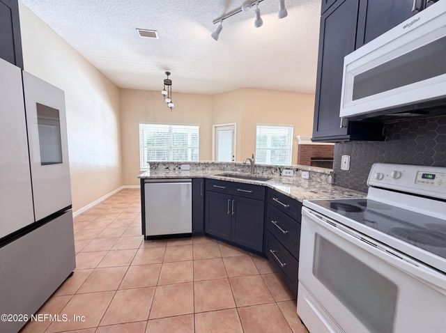 2775 RAVINES Road, Middleburg, FL 32068