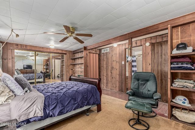 8010 E 18th Place, Tucson, AZ 85710