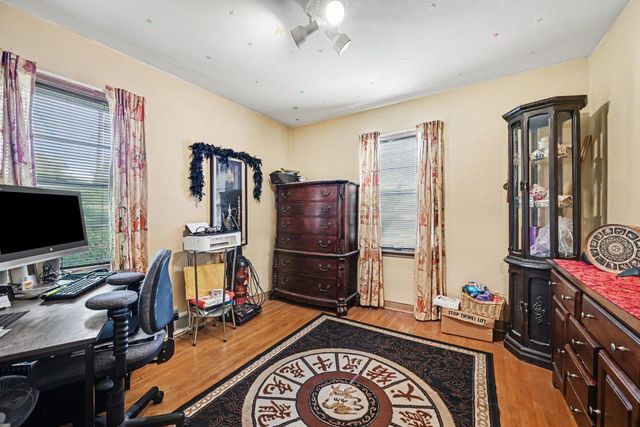 213 King Street W, Saint Paul, MN 55107