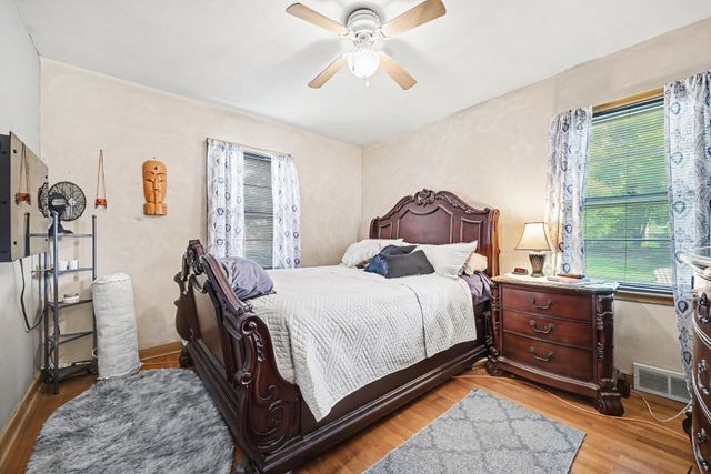 213 King Street W, Saint Paul, MN 55107
