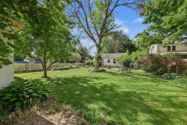 213 King Street W, Saint Paul, MN 55107