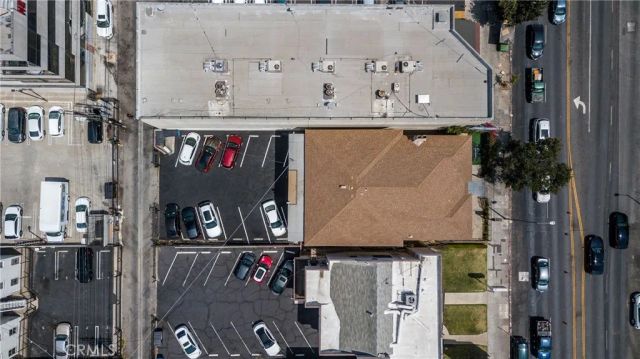 811 S Vermont, Los Angeles, CA 90005