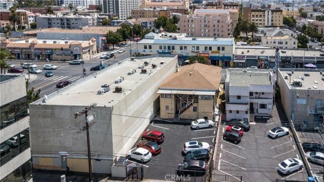 811 S Vermont, Los Angeles, CA 90005