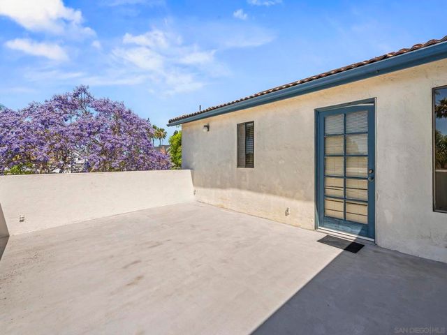349 51 G, Coronado, CA 92118