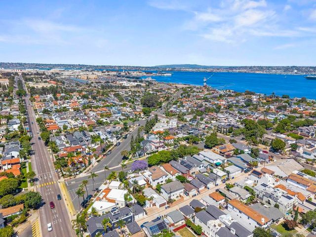349 51 G, Coronado, CA 92118
