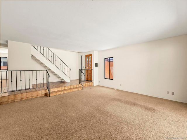 349 51 G, Coronado, CA 92118