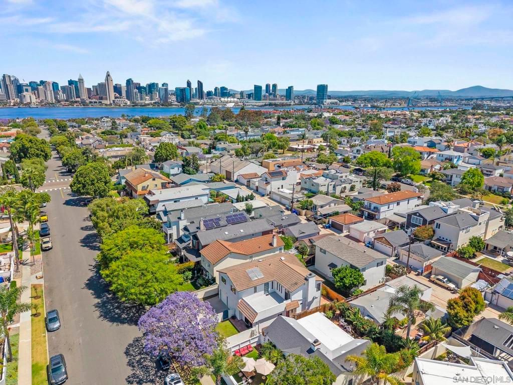 349 51 G, Coronado, CA 92118