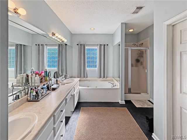 3815 Frontier, Northport, AL 35475