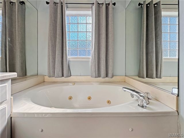 3815 Frontier, Northport, AL 35475
