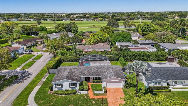 10190 SW 99th Ave, Miami, FL 33176