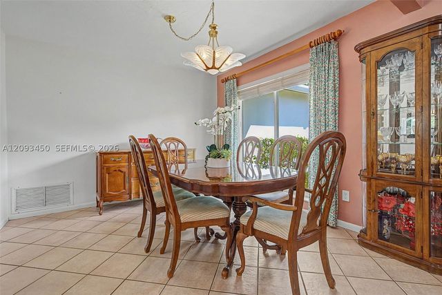 10190 SW 99th Ave, Miami, FL 33176