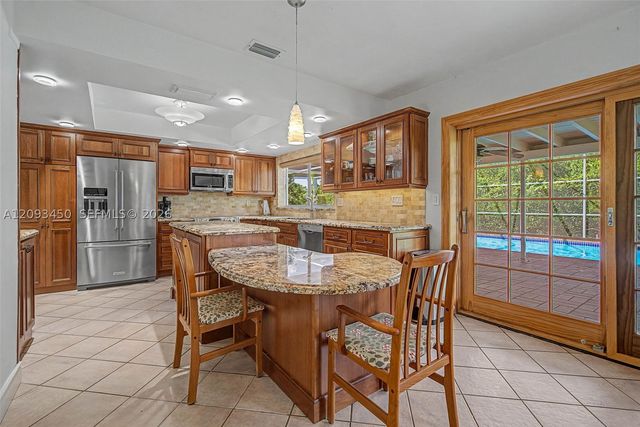 10190 SW 99th Ave, Miami, FL 33176