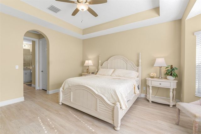 391 11th Square SW, Vero Beach, FL 32962