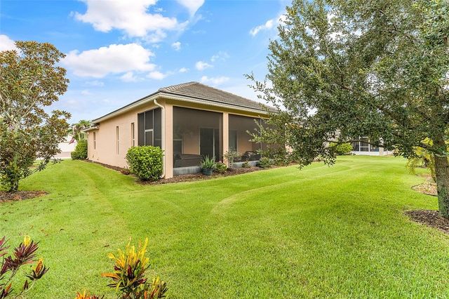 391 11th Square SW, Vero Beach, FL 32962