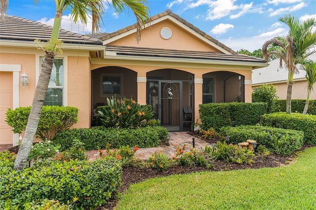 391 11th Square SW, Vero Beach, FL 32962