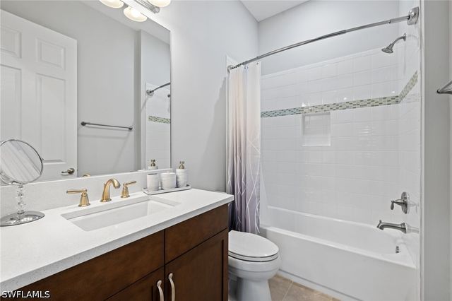 13437 Monticello BLVD, Naples, FL 34109