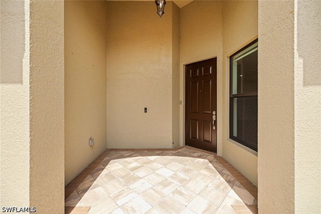 13437 Monticello BLVD, Naples, FL 34109