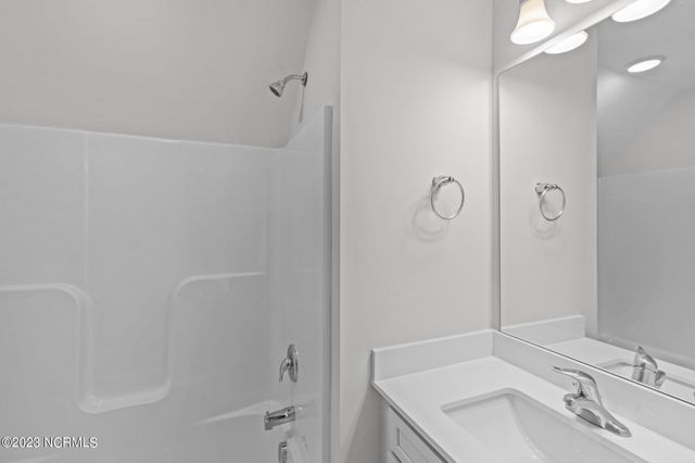 2504 Starling Lane, New Bern, NC 28562