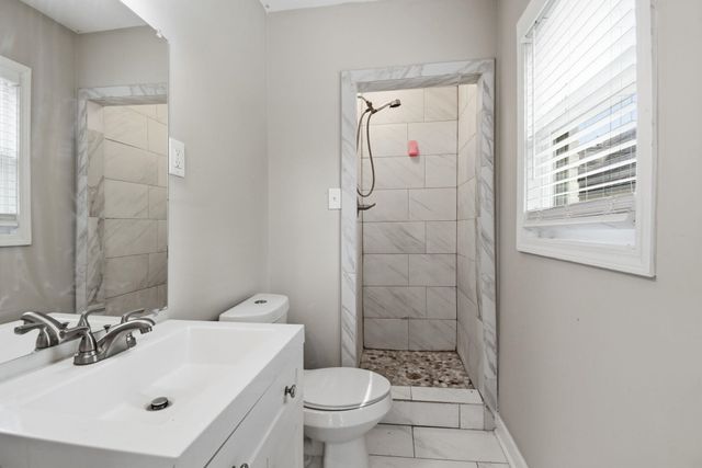 1036 N IDLEWILD ST, Memphis, TN 38107