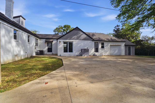 1036 N IDLEWILD ST, Memphis, TN 38107