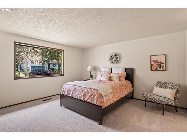 14605 Sw CARLSBAD Dr, Beaverton, OR 97007