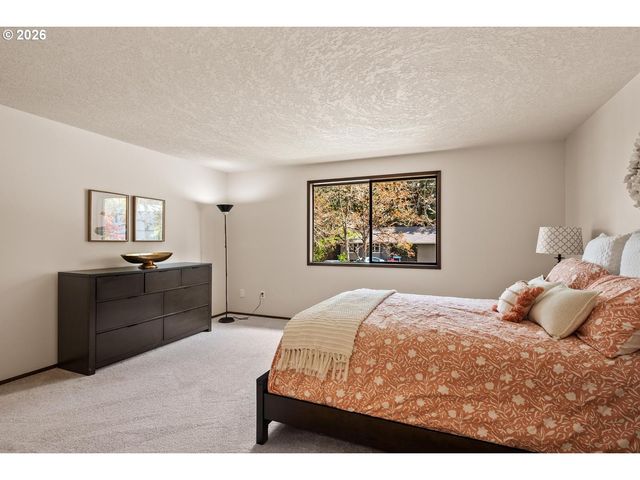 14605 Sw CARLSBAD Dr, Beaverton, OR 97007