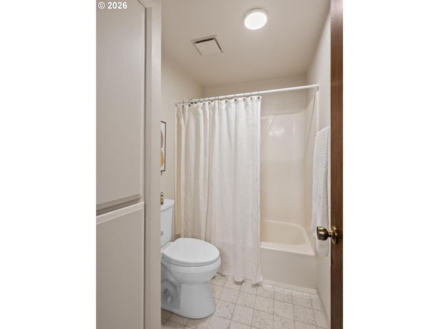 14605 Sw CARLSBAD Dr, Beaverton, OR 97007