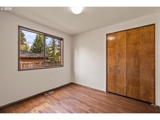 14605 Sw CARLSBAD Dr, Beaverton, OR 97007