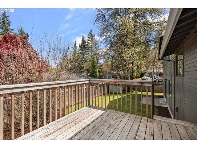 14605 Sw CARLSBAD Dr, Beaverton, OR 97007