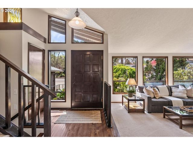 14605 Sw CARLSBAD Dr, Beaverton, OR 97007