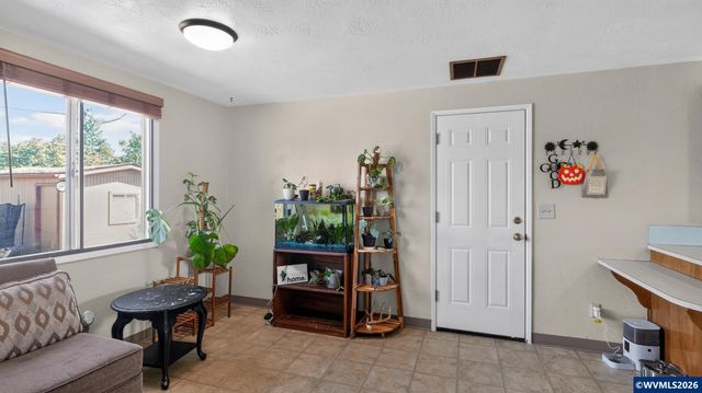 644 45th Pl SE, Salem, OR 97317