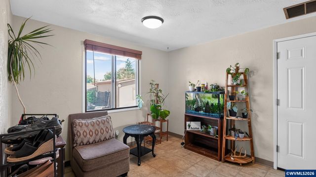 644 45th Pl SE, Salem, OR 97317