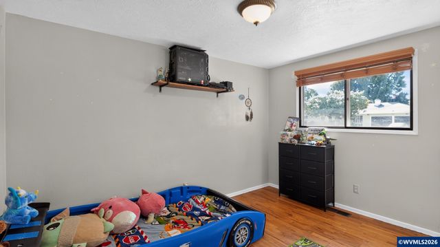 644 45th Pl SE, Salem, OR 97317