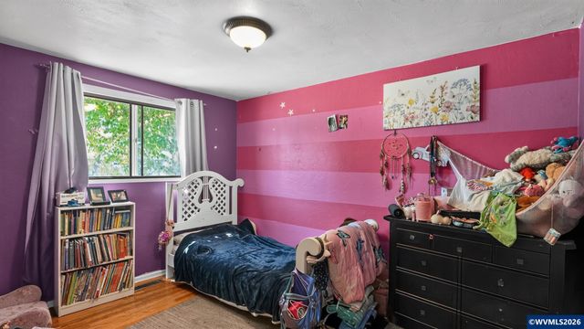 644 45th Pl SE, Salem, OR 97317