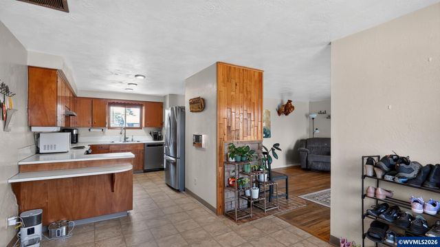 644 45th Pl SE, Salem, OR 97317