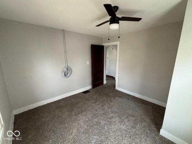 2029 Lincoln Avenue, New Castle, IN 47362