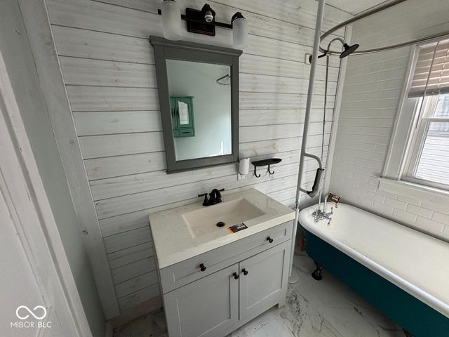 2029 Lincoln Avenue, New Castle, IN 47362