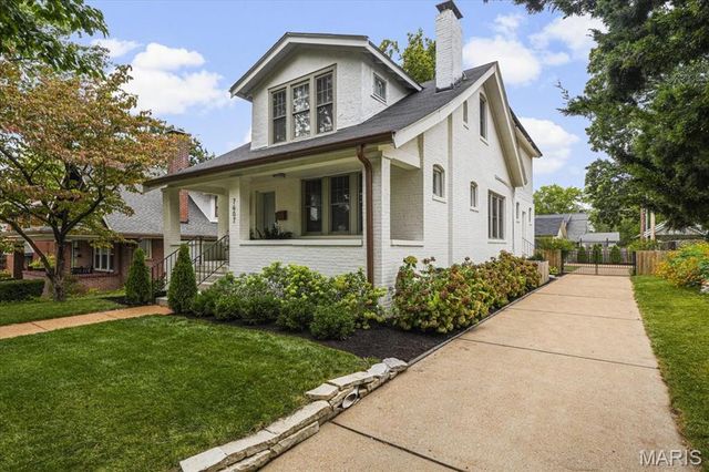 7607 Teasdale Avenue, University City, MO 63130