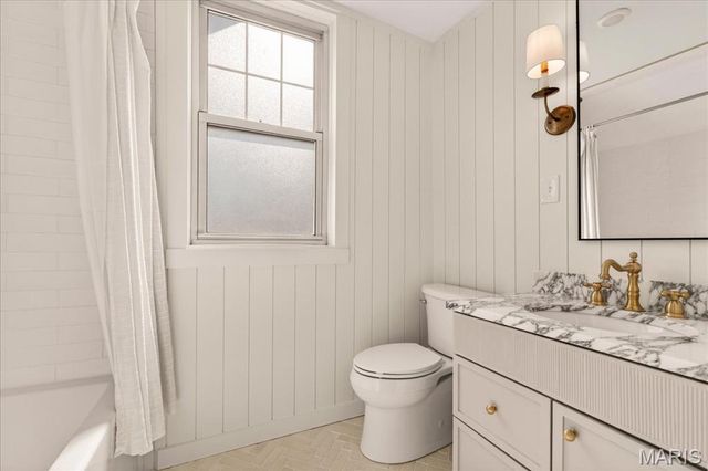 7607 Teasdale Avenue, University City, MO 63130
