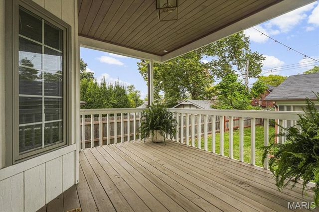 7607 Teasdale Avenue, University City, MO 63130