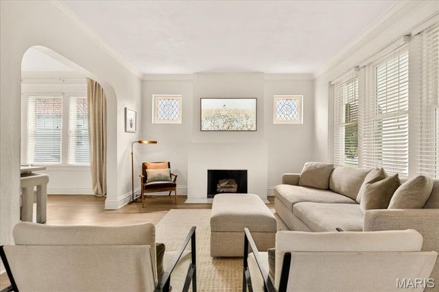7607 Teasdale Avenue, University City, MO 63130
