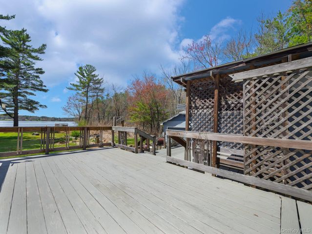 236 Lakeview Drive Road, Highland Lake, NY 12743