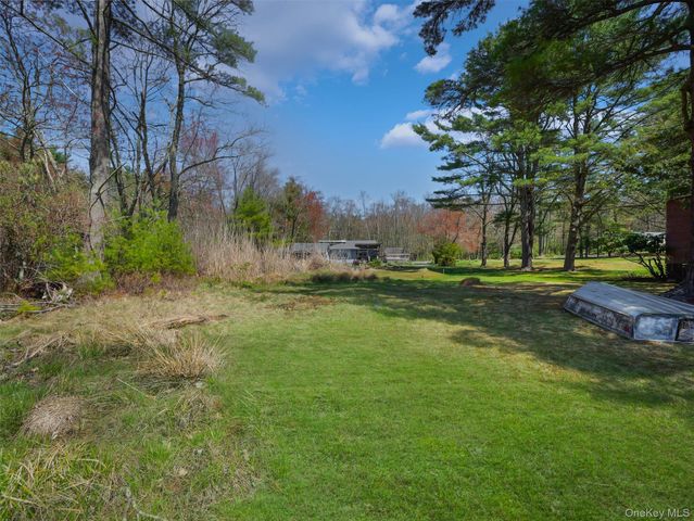 236 Lakeview Drive Road, Highland Lake, NY 12743