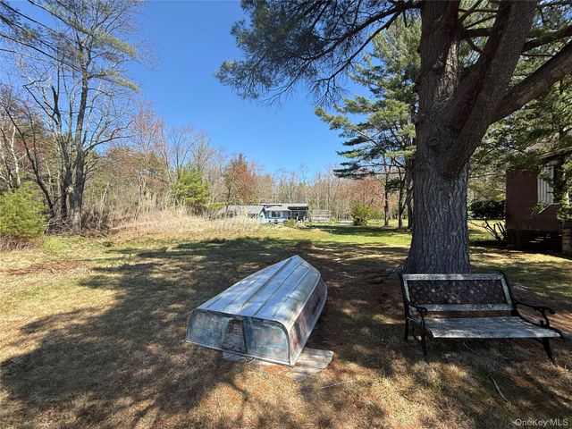 236 Lakeview Drive Road, Highland Lake, NY 12743