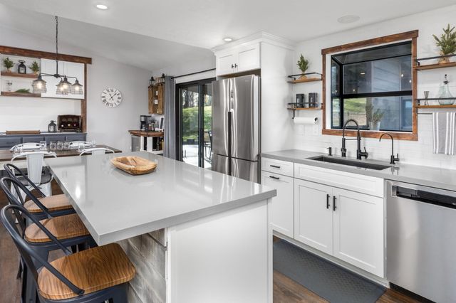 9130 Riverwood Dr, Placerville, CA 95667