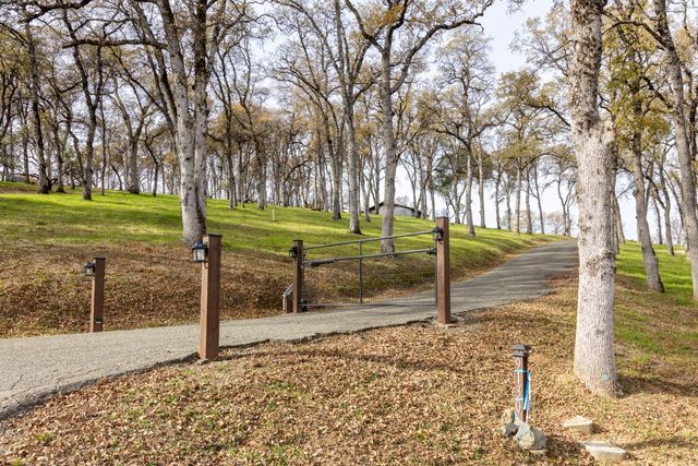 9130 Riverwood Dr, Placerville, CA 95667